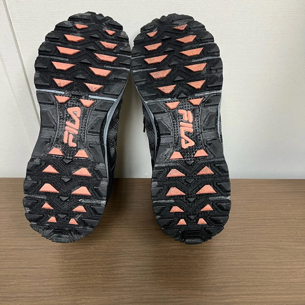 Fila Women's Black and Pink Sneakers Sz 9 - Picture 5 of 5